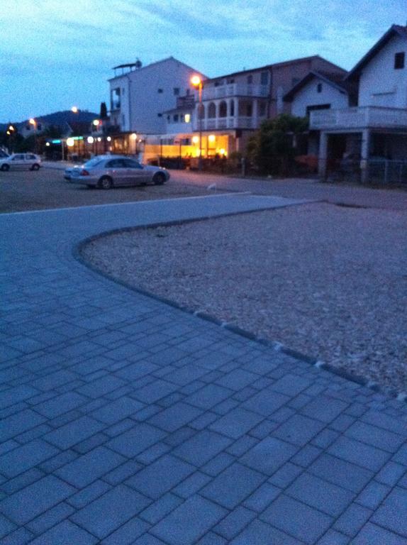 Nada Apartment Bilice Exterior photo